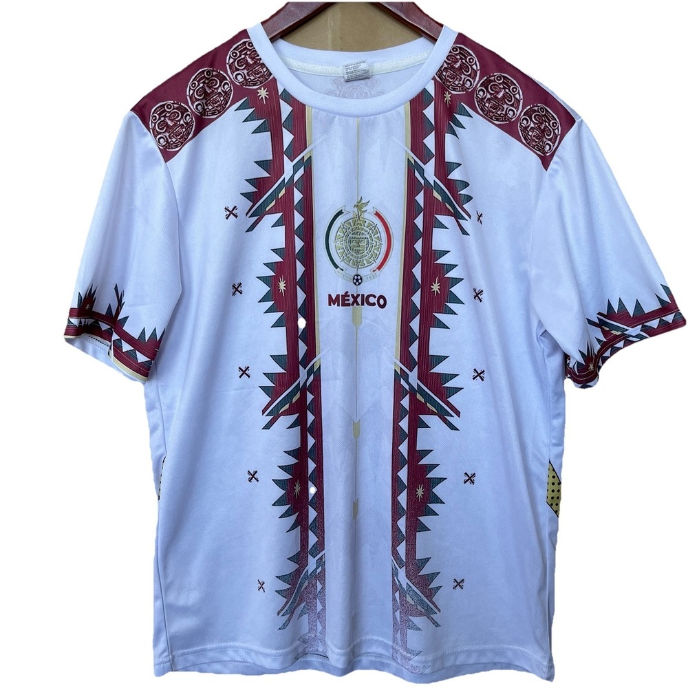 Mexico Football Team Jersey Adult Medium White Aztec Design Pullover Unbranded